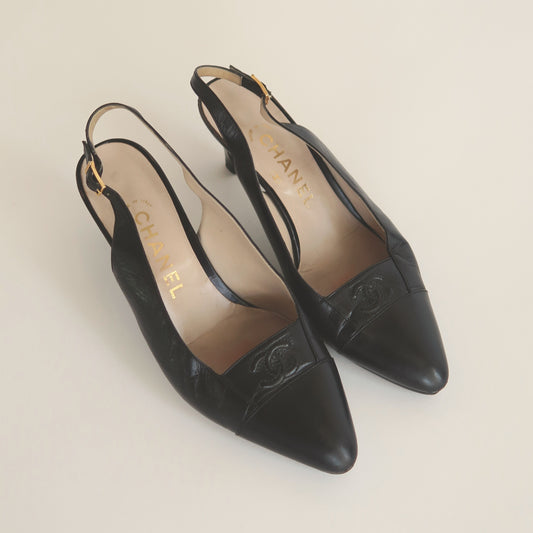 CHANEL VINTAGE LEATHER SLINGBACKS